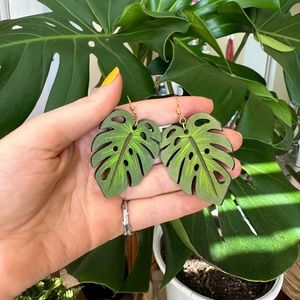 Monstera Earrings